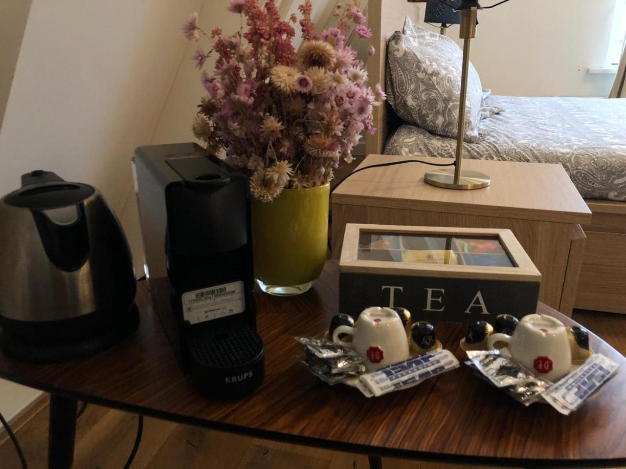 Bed and breakfast A'dam Rooftop Lux *